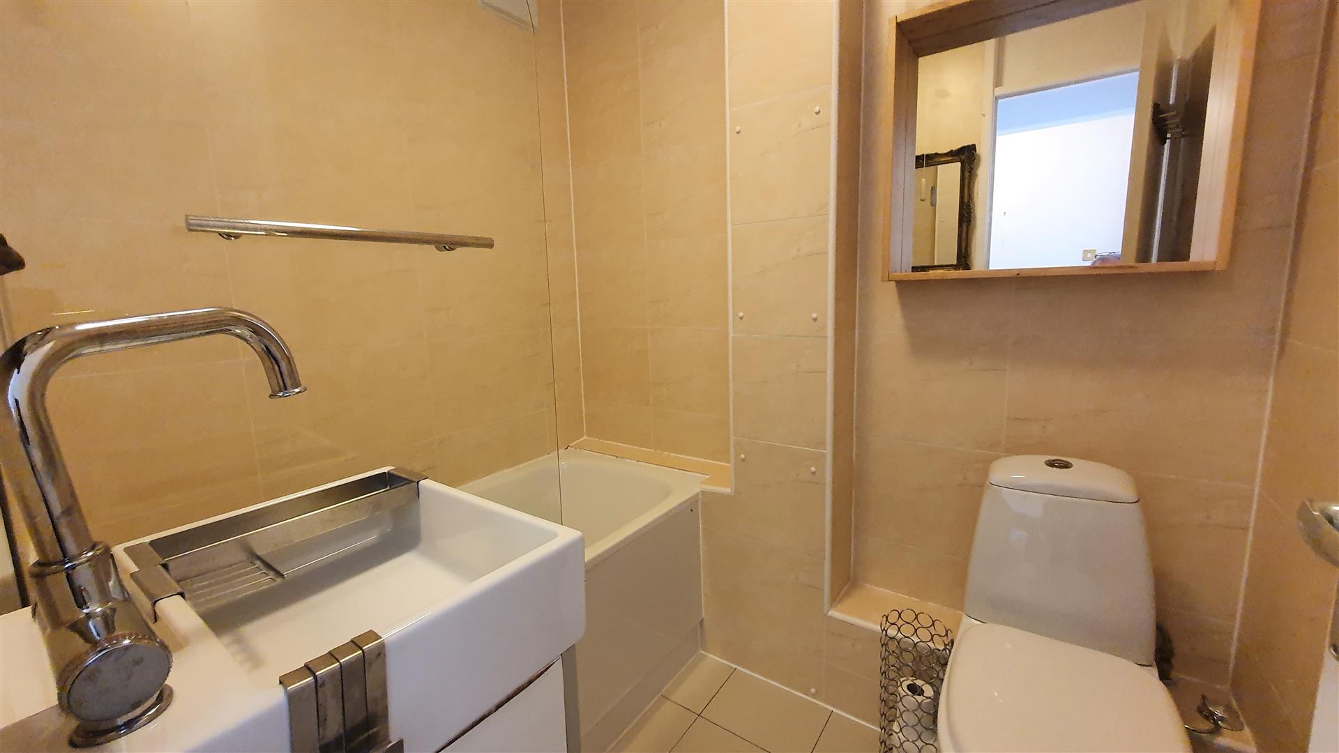 38 Brightwell Walk  Manchester